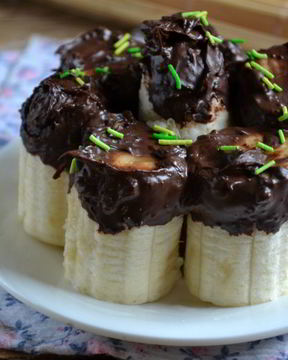 Банан в шоколаде