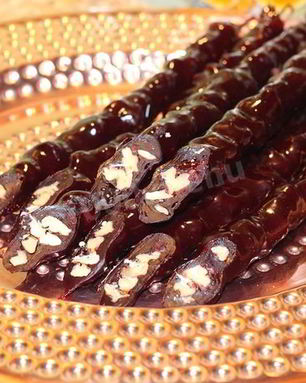 Чурчхела с грецким орехом