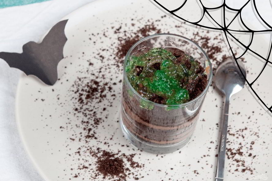 Рецепт десерта земля с червяками