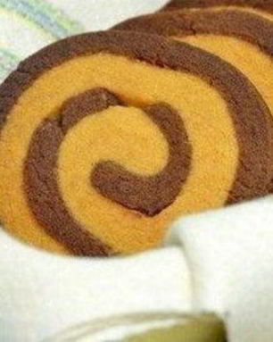 Десертный рулет День и ночь