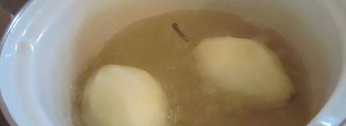 груши с шоколадным соусом. Шаг 2