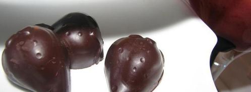 конфеты клубника в шоколаде. Шаг 8