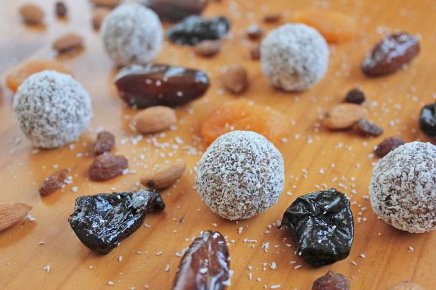 Рецепт полезных конфет из орехов и сухофруктов