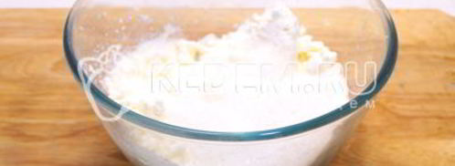 бисквитный рулет с кремом зимнее полено. Шаг 11