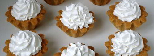 корзинки с белковым кремом. Шаг 10