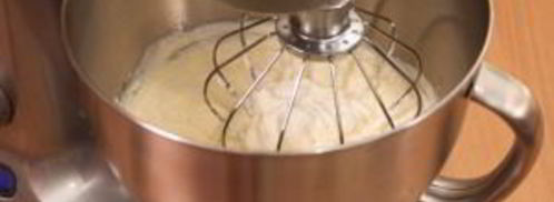 слоеные корзинки с кремом из маскарпоне, манго и фруктами. Шаг 5