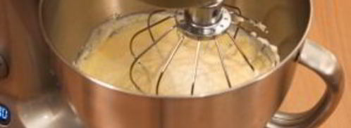 слоеные корзинки с кремом из маскарпоне, манго и фруктами. Шаг 6