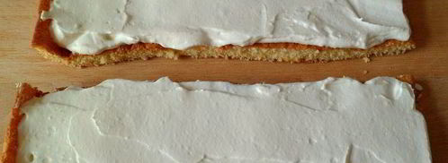 мини-торты с розами, малиновым желе и сливочным кремом. Шаг 15