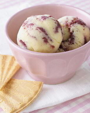 Черничное мороженое