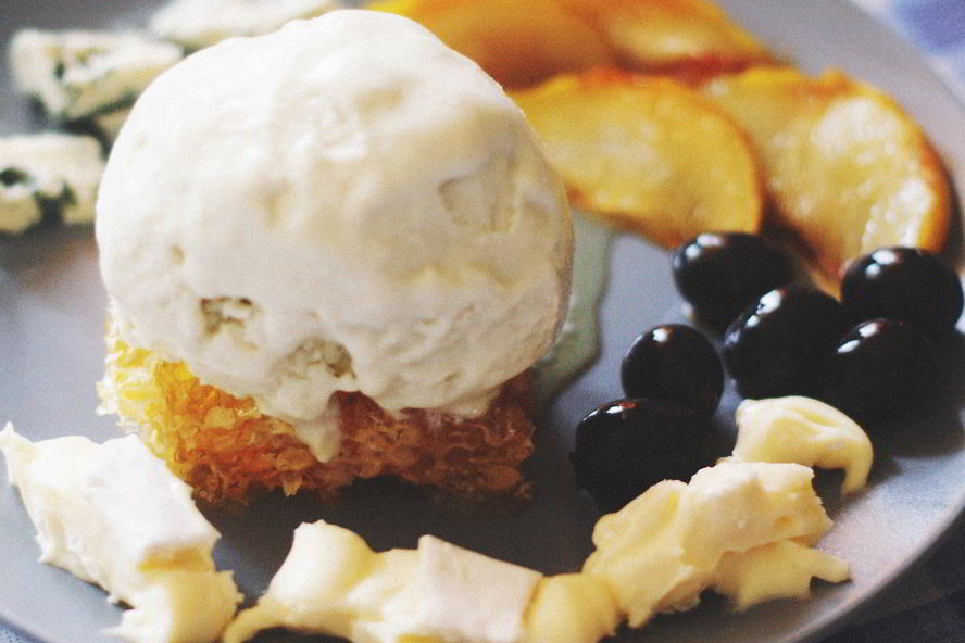 Рецепт мороженого с медом и горгонзолой