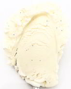 Сливочное мороженое с ванилью, ромашкой и бадьяном