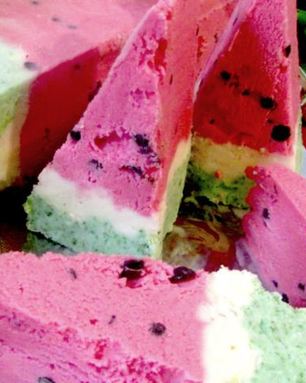 Торт-мороженое Арбуз
