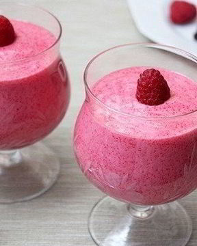 Клюквенный мусс с манкой