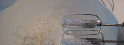 крем-мусс из белого шоколада роза-малина. Шаг 5