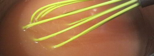 торт-мусс из апельсинового бисквита, винного крем-мусса и розового винограда. Шаг 9