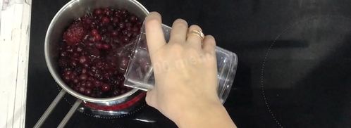 ягодный мусс с ежевикой и клюквой. Шаг 2