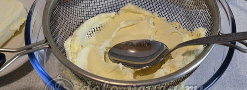 пасха с изюмом и курагой. Шаг 2