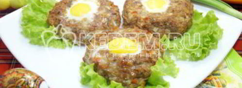 пасхальные мясные колечки с яйцом. Шаг 11