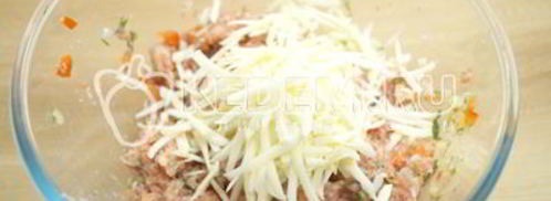 пасхальные мясные колечки с яйцом. Шаг 5