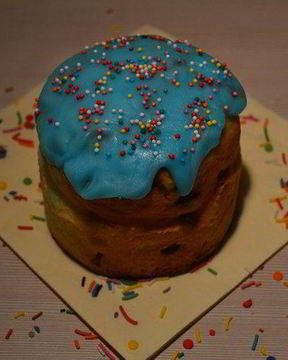 Творожный бездрожжевой кулич