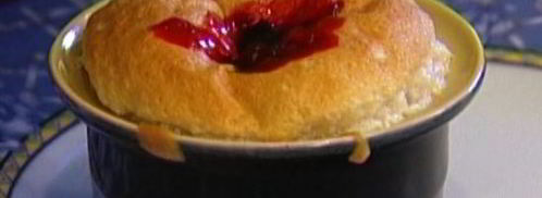 сладкое суфле с ягодно-апельсиновым соусом. Шаг 10