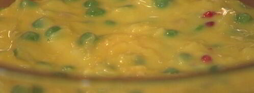 суфле с горошком, грюйером и розовым перцем. Шаг 7