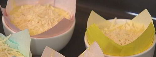 суфле с горошком, грюйером и розовым перцем. Шаг 10