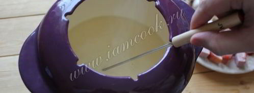 сырное фондю с тремя видами сыра. Шаг 14