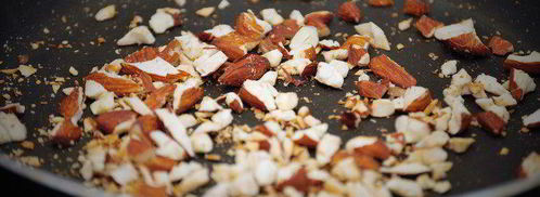 запеченные груши с миндалем и корицей. Шаг 3