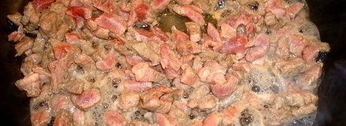 чапче — крахмальная лапша с овощами и говядиной. Шаг 3