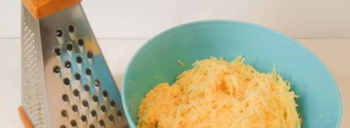 драники с чесноком. Шаг 2