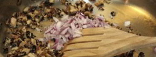 картофельные драники с грибами. Шаг 2