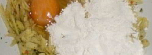 картофельные драники в мультиварке. Шаг 3