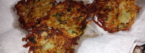 постные драники с зеленью и чесноком. Шаг 3