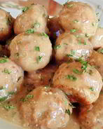 Фрикадельки из фарша индейки с подливой