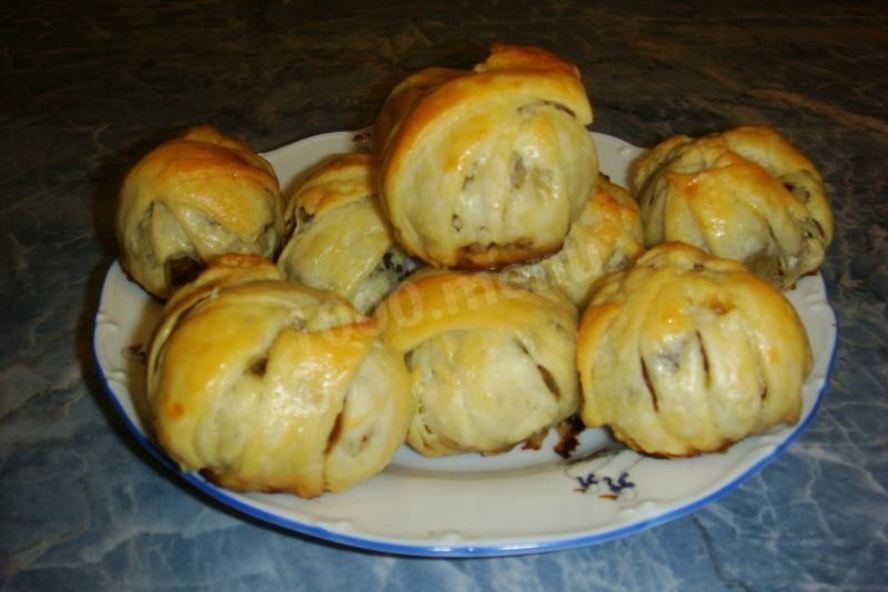 Рецепт фрикаделек из фарша в слоеном тесте