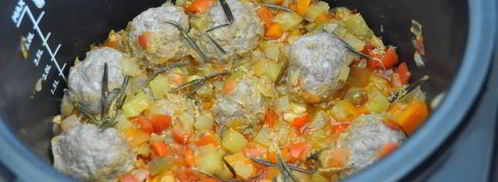 фрикадельки с овощами и розмарином. Шаг 11