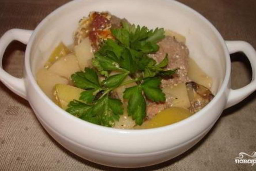 Рецепт картофеля с фрикадельками