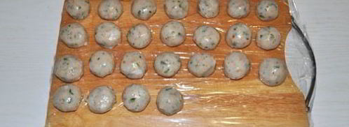 рыбные фрикадельки во фритюре. Шаг 3