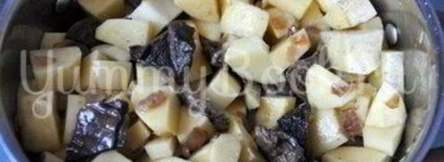 картофель с грибами в горшочке. Шаг 4