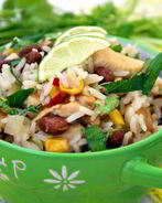 Лимонный рис с курицей, кинзой и фасолью