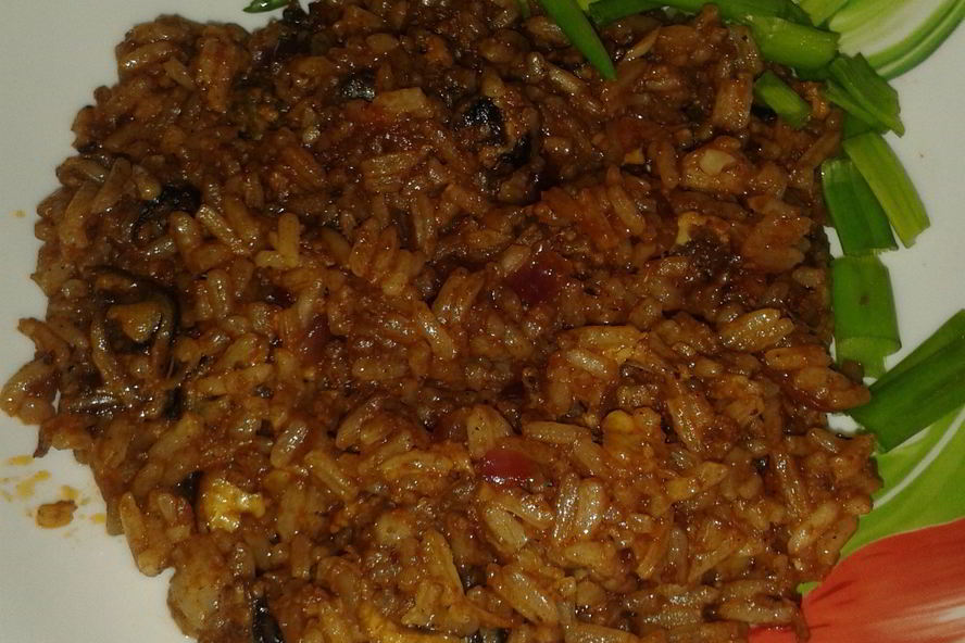 Рецепт пряного риса с мидиями