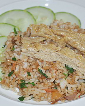 Рис с яйцом по-тайски