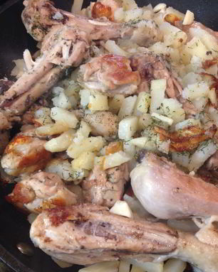 Жареная картошка с курицей