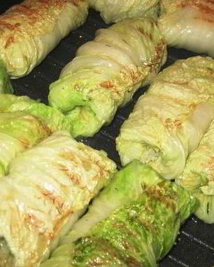 Голубцы из пекинской капусты на гриле