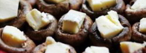 фаршированные грибы с сыром бри. Шаг 12