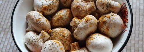 шампиньоны на мангале. Шаг 3