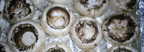 закусочные фаршированные шампиньоны. Шаг 3