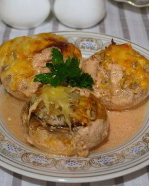 Запеченные грибы с фаршем в духовке