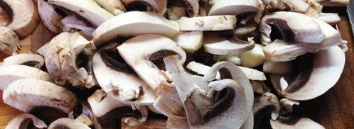 ароматный гуляш с грибами и сельдереем. Шаг 9